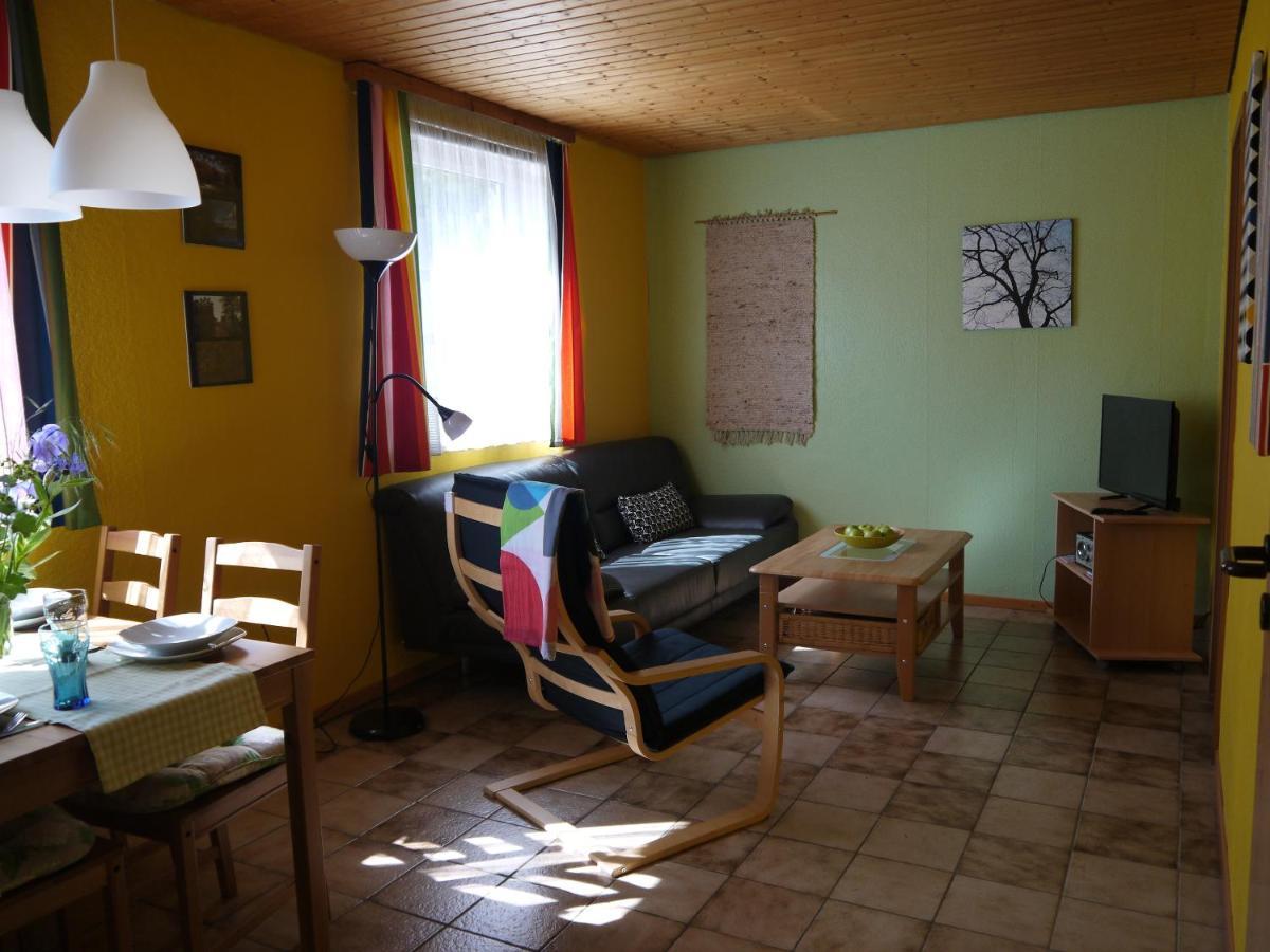 Ferienwohnungen Am Campingplatz Trendelburg Экстерьер фото