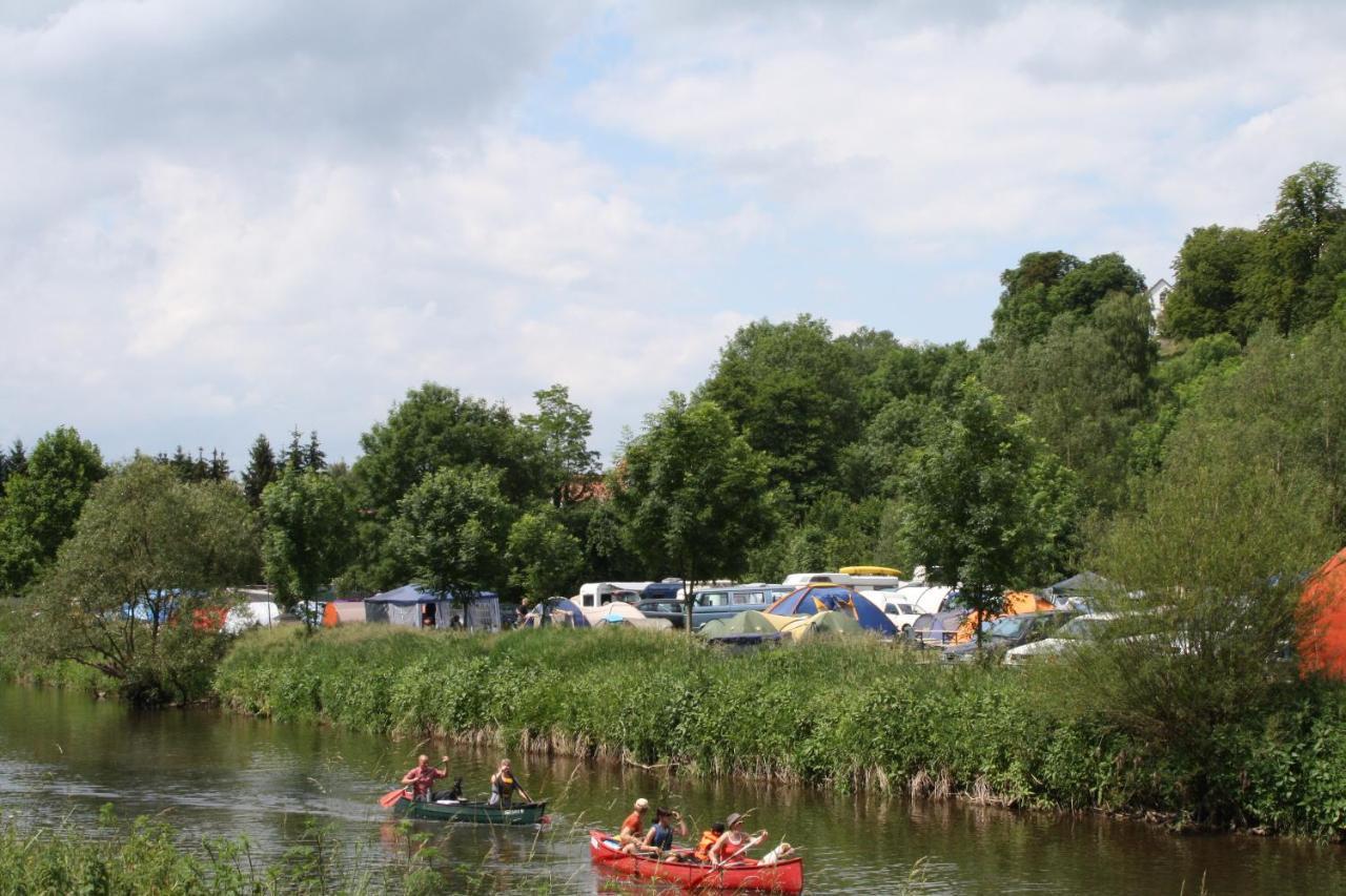 Ferienwohnungen Am Campingplatz Trendelburg Экстерьер фото